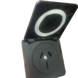 Toma corriente con tapa | GN 5,5 ~ 15 hp |